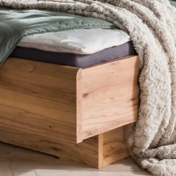 Wohnen Bett Anlage aus Kernbuche - Krofun (dreiteilig)
