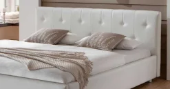 Wohnen Bettgestell Maika aus Kunstleder