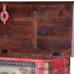 Wohnen Charakterstarke Holztruhe mit Metallgriffen - Agacina