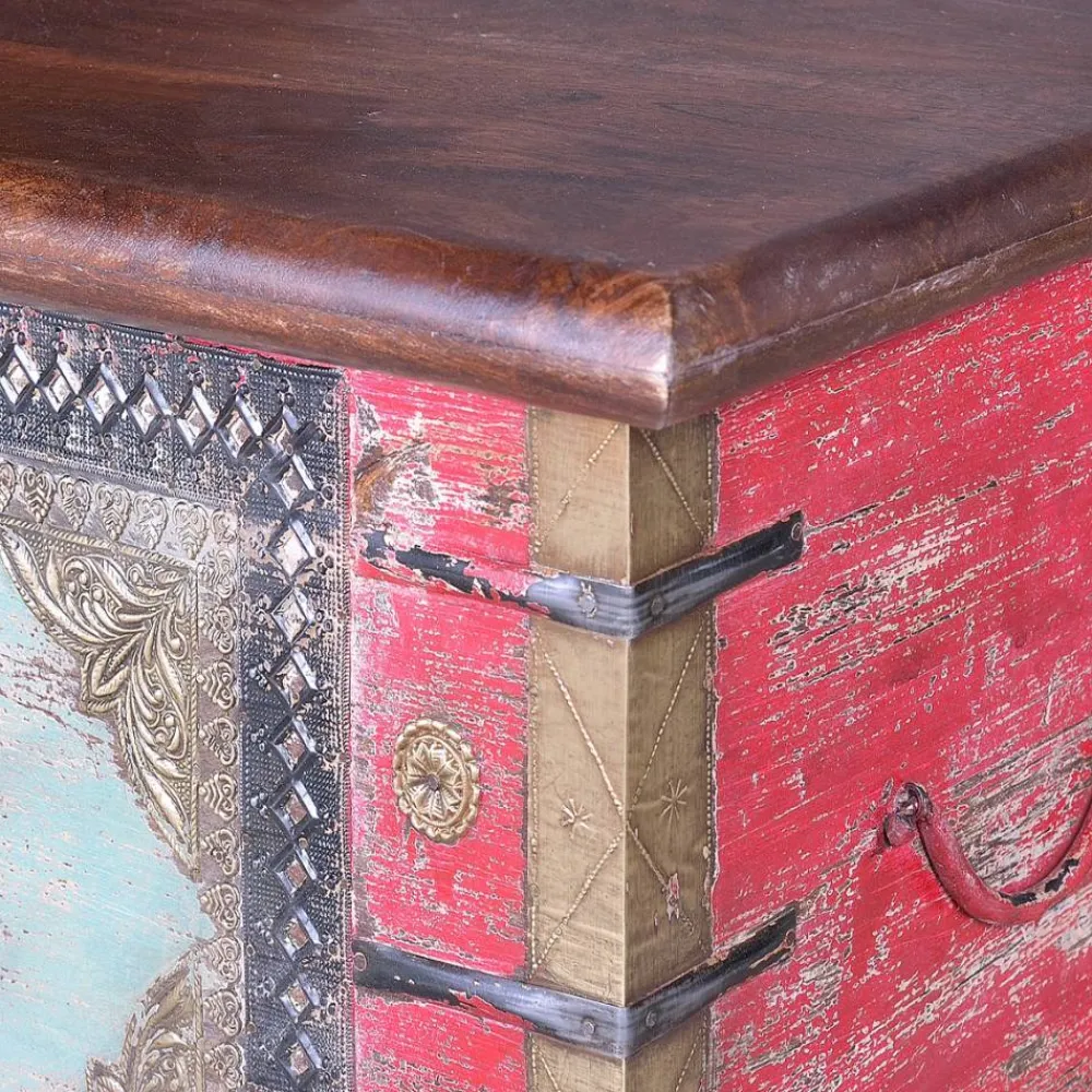 Wohnen Charakterstarke Holztruhe mit Metallgriffen - Agacina