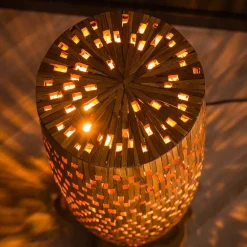 Wohnen Design Stehleuchte aus Teak Massivholz - Niridena