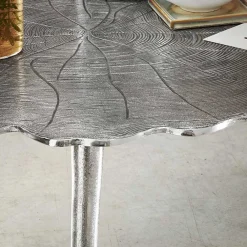 Wohnen Designermöbel*Design Wohnzimmertisch mit Dreifußgestell - Puladium