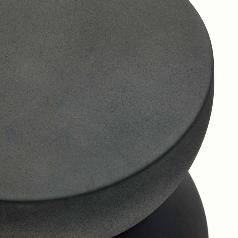 Wohnen Designermöbel*Designer Beistelltisch aus Metall - Borna