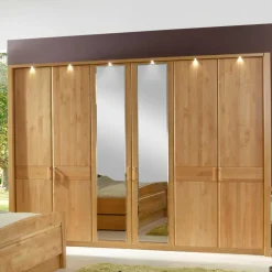 Wohnen Drehtürenschrank Bordeaux aus Erle