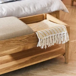 Wohnen Küchenbänke|Esszimmerbänke*Funktionelle Schlafzimmerbank aus Wildeiche - Laida