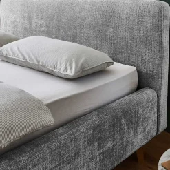 Wohnen Jugendbetten*Graues Polsterbett mit Boucle Bezug und Holzfüßen - Endrov