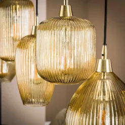 Wohnen Lampen & Leuchten*Hängelampe mit verschieden geformten Schirmen - Jonathan