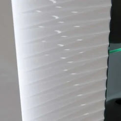 Wohnen Hochglanz Vitrine mit LED in Weiß - Gomata