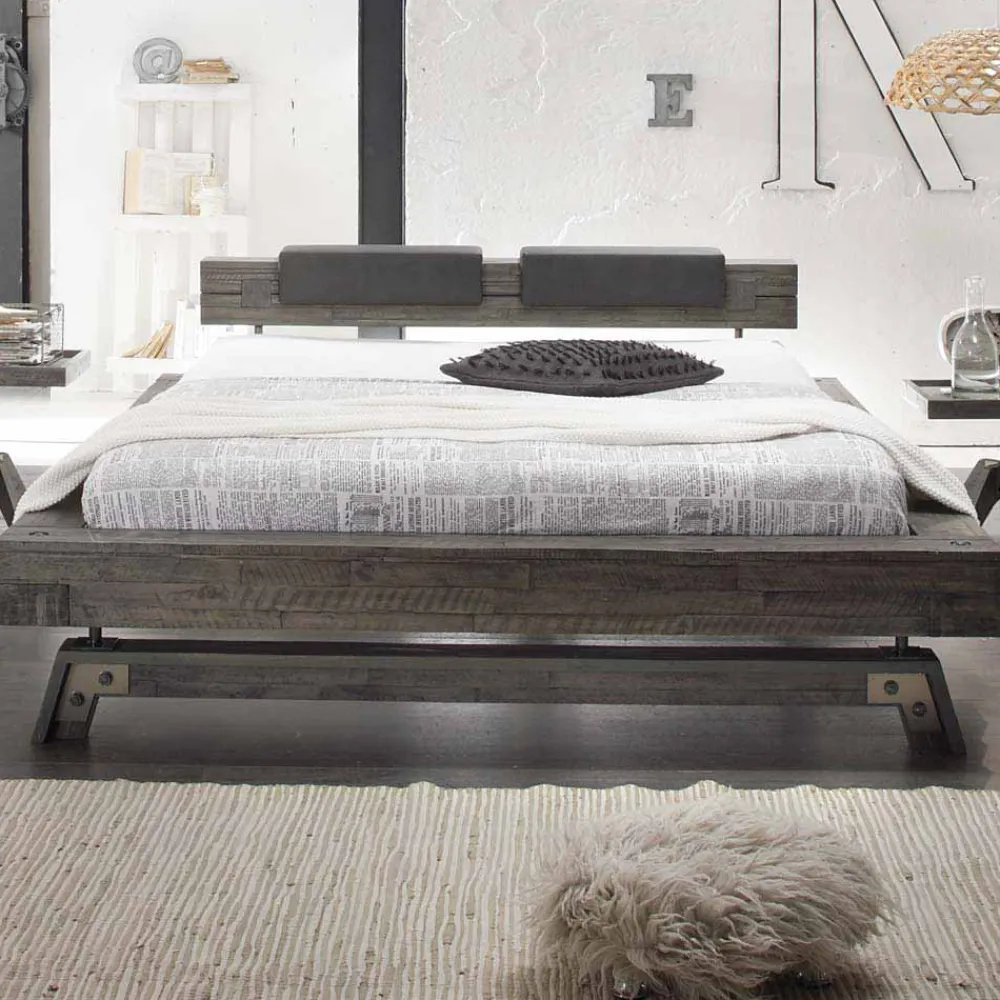 Wohnen Holzbett Akazie Luvenico mit Kopfteil in Balken-Optik