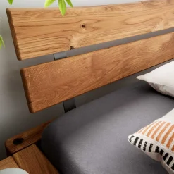 Wohnen Industrial Balkenbett mit Metallkufen - Magie