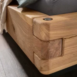 Wohnen Industrial Balkenbett mit Metallkufen - Magie