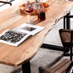 Wohnen Schwarze Möbel|Naturholzmöbel*Industrial Esstisch mit Baumkante Akazie - Hovalta