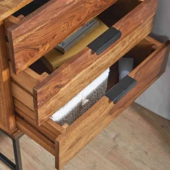 Wohnen Industrial Nachtkommode mit drei Schubladen - Lymeca