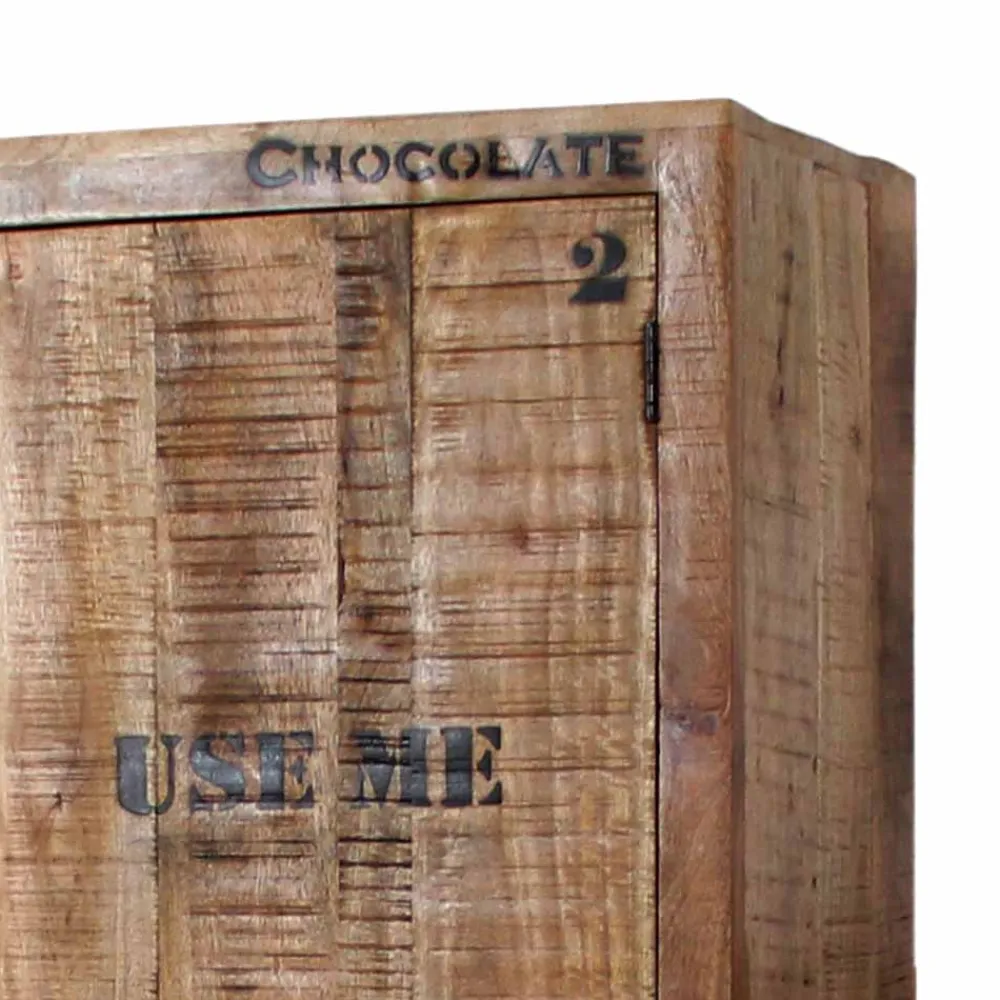 Wohnen Designermöbel*Industry Dielenschrank Indri aus Holz rustikal mit Schrift-Drucken