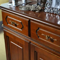 Wohnen Klassische Kommode in Nussbaum - Uno