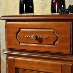 Wohnen Klassische Kommode in Nussbaum - Uno