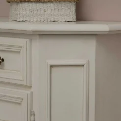 Wohnen Flurkommoden*Klassisch-elegante Kommode in Antikweiß - Vicina