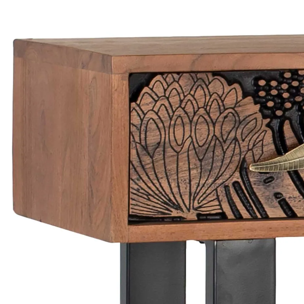 Wohnen Designermöbel*Konsolentisch mit Schnitzerei und Lack - Marcel