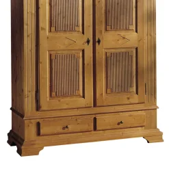 Wohnen Landhaus Garderobenschrank Prenzla aus Fichte massiv