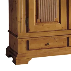 Wohnen Landhaus Garderobenschrank Prenzla aus Fichte massiv