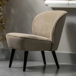 Wohnen Loungestuhl aus Samt in Khaki - Griffina