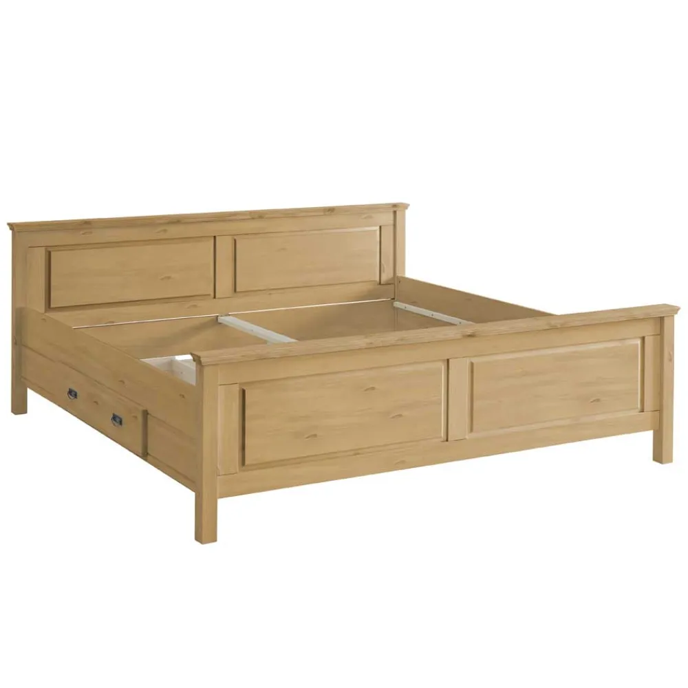 Wohnen Massives Bett im klassischen Design - Piatra