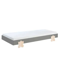 Kinder Wohnen Modernes Kinderbett mit Füßen im Puzzle Design - Carisma