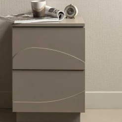 Wohnen Nachtschrank aus Kiefer in Schlammfarben - Ophra