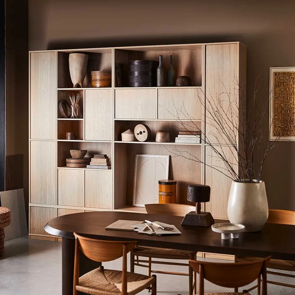 Wohnen Regal mit vier Fächern und drei Türen - Ewana