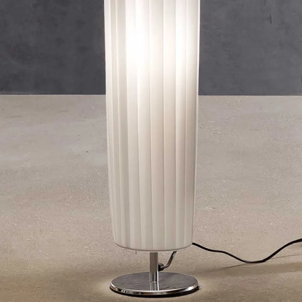 Wohnen Runde Stehlampe in Weiß & Chrom - Radojan
