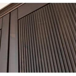 Wohnen Schlafzimmer Kleiderschrank in Dunkelbraun - Nauizia