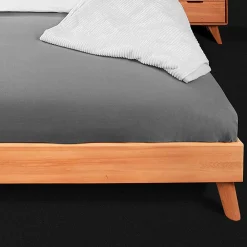 Wohnen Schlichtes Holz Bett in Überlänge 220cm - Junola