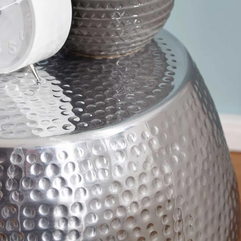 Wohnen Designermöbel*Silberner Beitisch aus Aluminium - Moyico