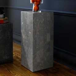 Wohnen Säule Tauranga aus Stein