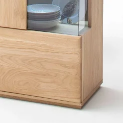 Wohnen Teilmassive Standvitrine in Eiche Bianco Pontros optional mit LED