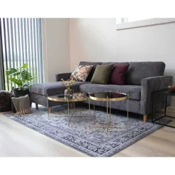 Wohnen Schwarze Möbel|Weiße Möbel*Teppich mit Vintage Orient Musterung - Langos