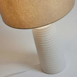 Wohnen Tischlampe mit Keramik in Weiß - Laota