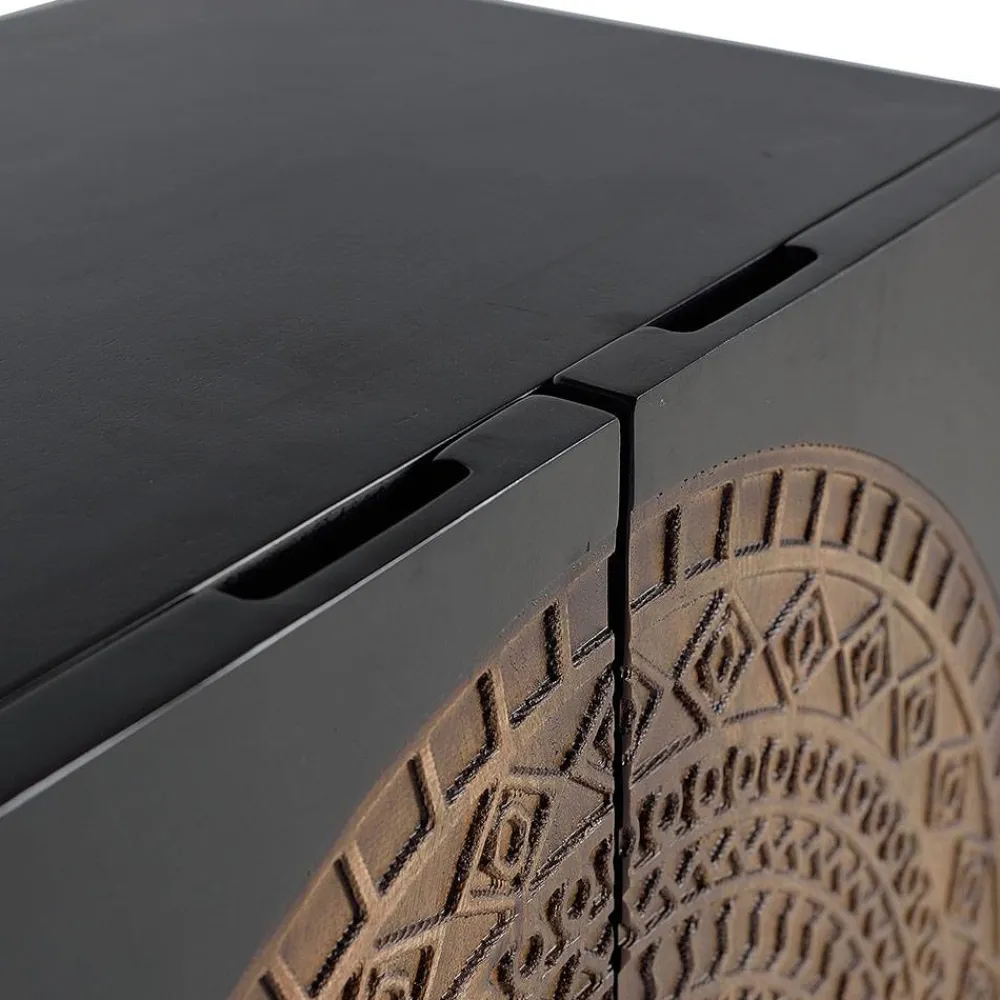 Wohnen Designermöbel*4-türige Design Kommode mit Mandala Schnitzerei - Synessa