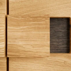 Wohnen Massivholzmöbel|Sideboards & Kommoden*2-türiger Wohnzimmerschrank mit LED Beleuchtung - Xeddos