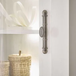 Wohnen Vitrinenschrank in Holzoptik Pinie weiß - Liancos