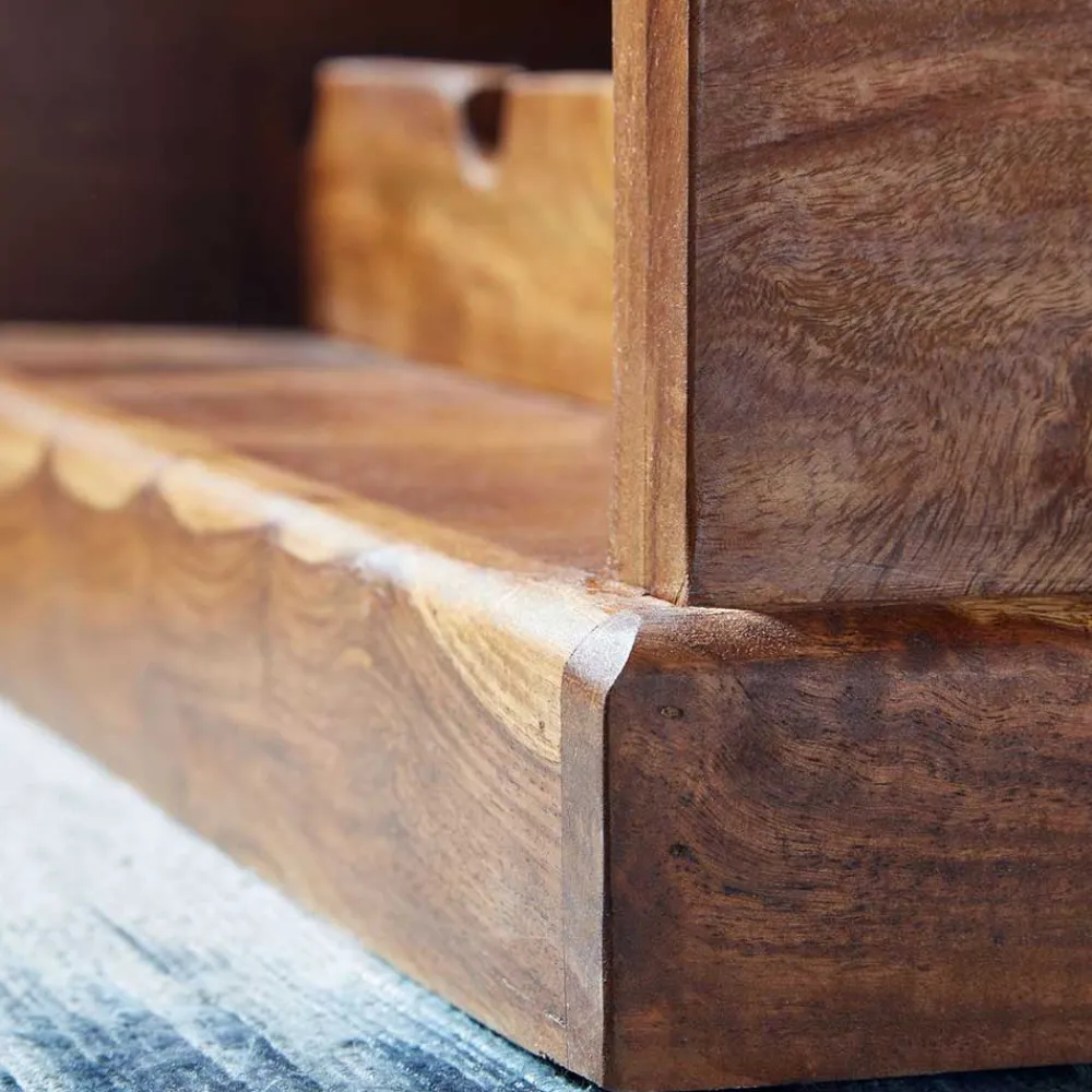 Wohnen Holztruhen*Wohnzimmer Truhentisch mit Weinregal - Ovalle