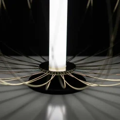 Wohnen Lampen & Leuchten*50x29x50 cm Design Tischleuchte mit LED - Helena